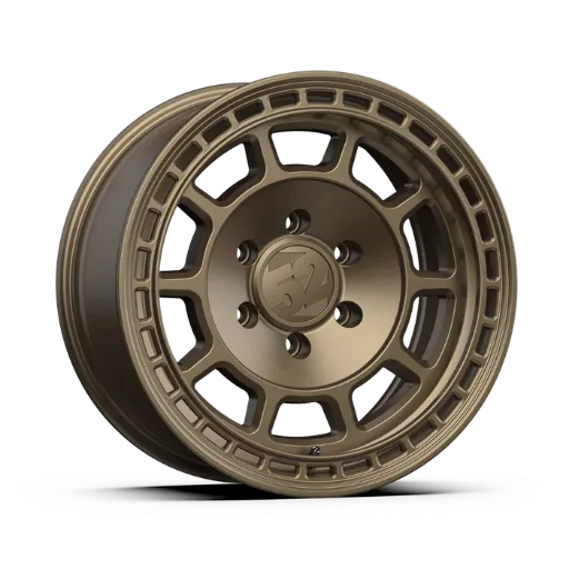 Fifteen-52 TRAVERSE HD